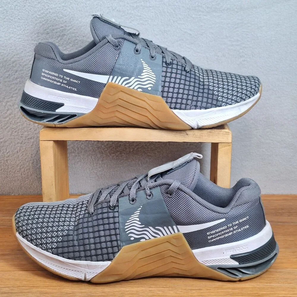 Nike Metcon 8 Men's 7.5 Training Shoes Smoke Grey Gum Mesh Weightlifting